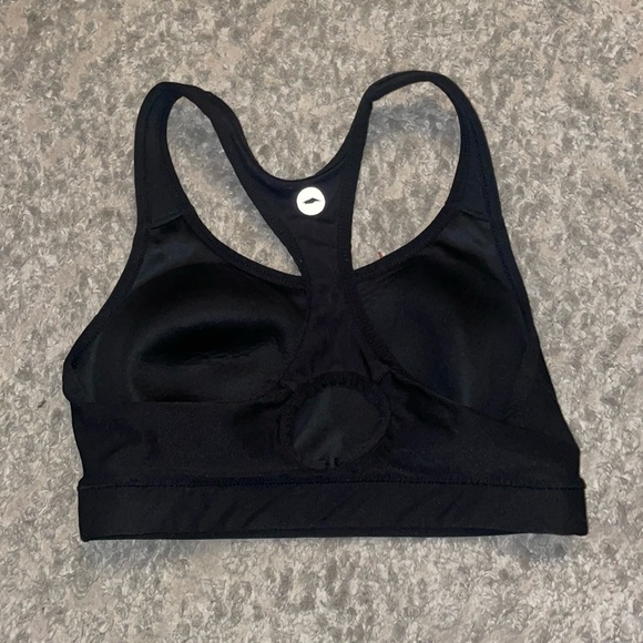 Sports bra DONATED - Picture 2 of 2